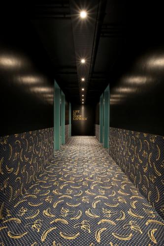 YUP Hotel - image 3