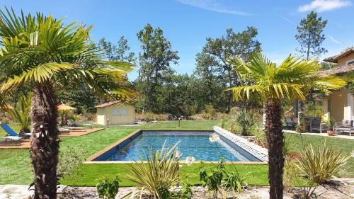 Villa avec Piscine 24 couchages - Location, gîte - Parentis-en-Born