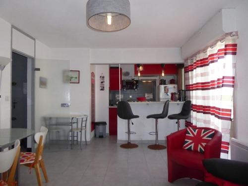 Biscarrosse Plage Charmant 2 pièces en face de l'Océan Biscarrosse Plage Charmant 2 pièces en face de l'Océan