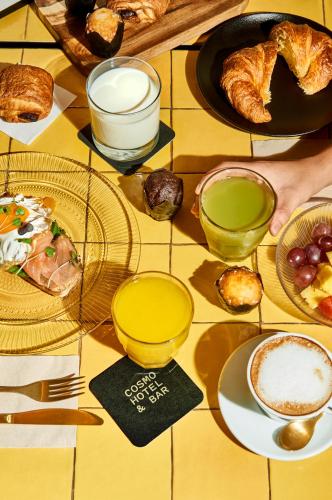 Cosmo Hotel Boutique - image 9