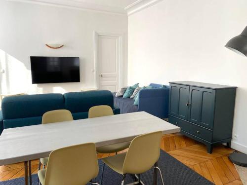 Mytripinparis - Large and Sunbathed 1Br - close to the Eiffel Tower - image 8