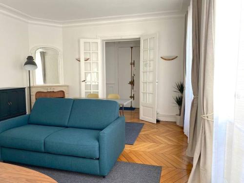 Mytripinparis - Large and Sunbathed 1Br - close to the Eiffel Tower - image 11