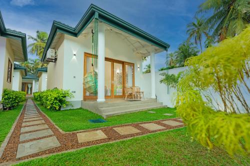 Deluxe Villa image 9