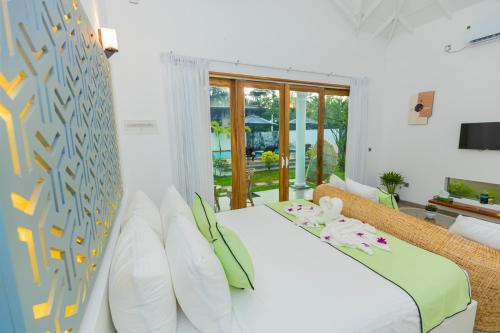 Deluxe Villa image 8