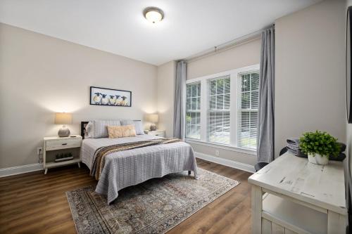 The Junction House - Near Downtown Cary & RDU in Cary, USA