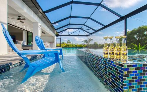 VILLA CIAO BELLA - 4 BEDS - 4 BATHS - 8 GUESTS - GULF ACCESS & POOL/SPA - INCL. 10% OFF BOAT RENTAL - image 3