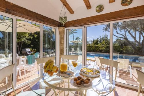 ระเบียง/ชานเรือน, Villa Celestia in มอนต์โก เด โตสกามาร์