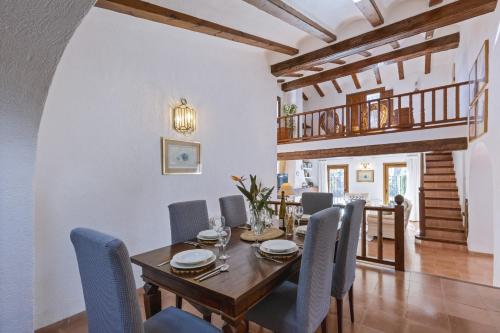 บริการและสิ่งอำนวยความสะดวก, Villa Celestia in มอนต์โก เด โตสกามาร์