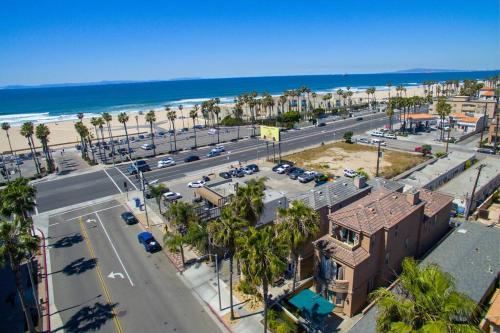 6th on the Beach HB House in Huntington Beach, USA