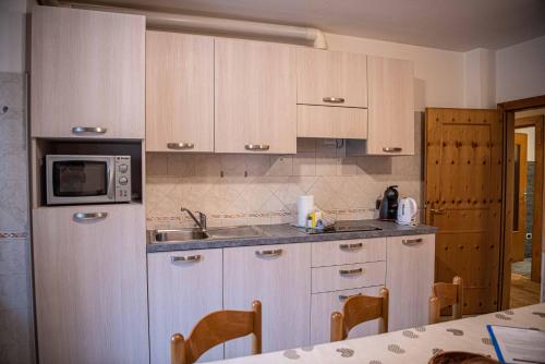 Deluxe Apartment image 5