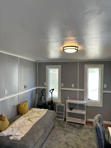 Charming historic Rosedale Park neighborhood house minutes from downtown in Detroit, USA