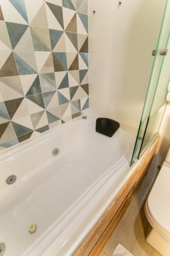 Luxury Triple Room image 2