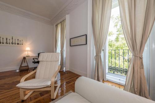 Superior Apartment image 10