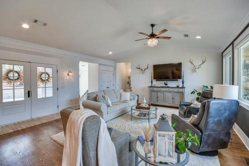 Beachfront Dadeville Family Escape on Lake Martin! photo 3