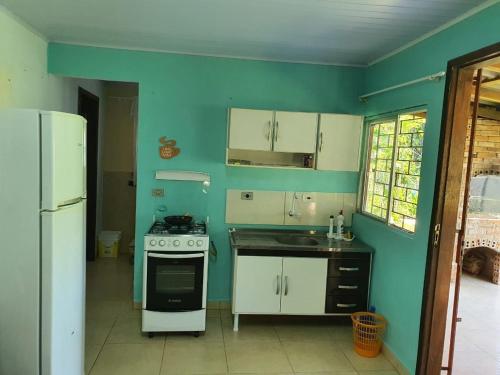 Konyha, Casa Vermelha Dois in Antonina