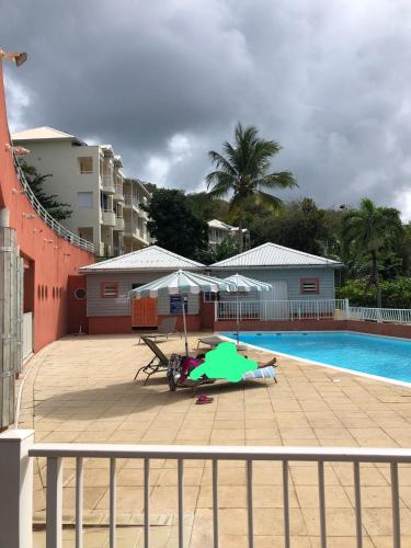 Baie du Galion Tartane in Ла Трініте