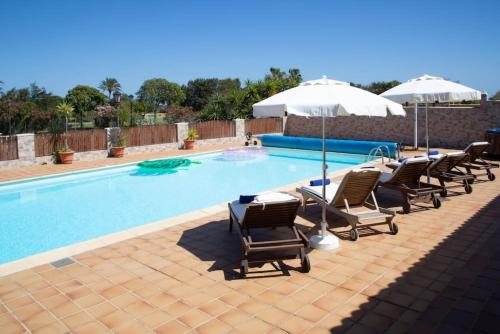  Holiday Villa Vergel with Huge Private Pool, Jacuzzi, Sauna & BBQ by Amazzzing Travel in Caleta De Fuste