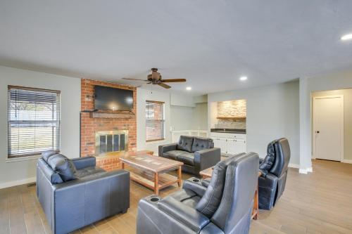 Dog-Friendly Norman Vacation Rental about 2 Mi to OU!