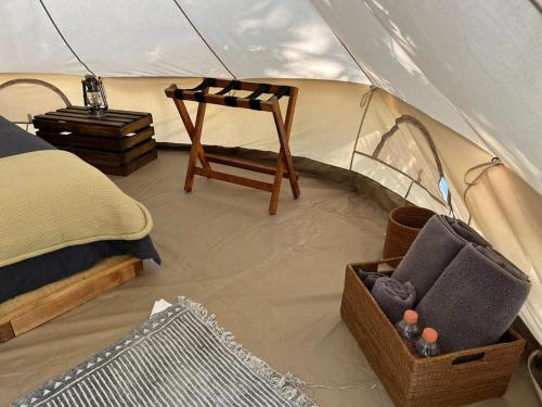 Hotel Oxú & Gampling Solo adultos Room Type - Tent with Two Single Beds