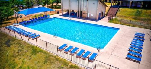 Lakefront Home w Dock + 2 Cozy Decks Views in Leander, USA