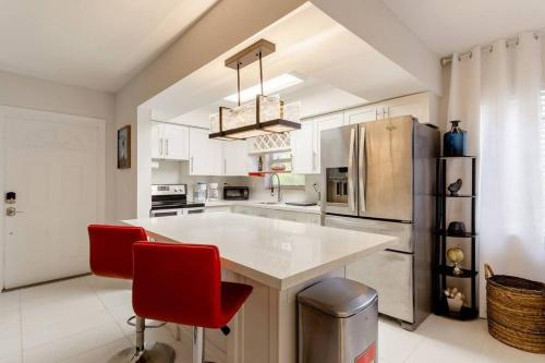 Perfect Beach Escape 1BD/1Bath Close to Everything