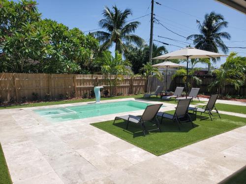 Perfect Backyard w/Pool - Minutes from Wilton Dr. in Fort Lauderdale, USA
