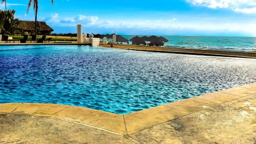 Piscina, Apartment Alcatraz, 4BR Oasis with Breathtaking Vi in Nuevo Vallarta