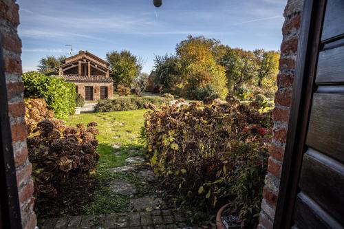Dārzs, Il Borghetto in Agazzano