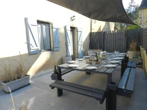 Gîte Chemiré-en-Charnie 5 pièces 14 personnes - FR-1-410-297 - image 11