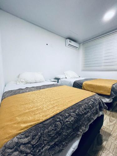 Quadruple Room with Private Bathroom image 8