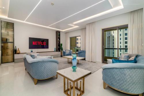 USMANS 4BDRM JBR Sadaf Next to Ritz Carlton Walk Daily Housekeeping JBR, Дубай (фото 8)