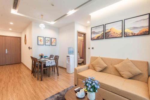 One-Bedroom Apartment image 7