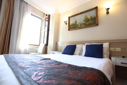 Arven Boutique Hotel - image 14