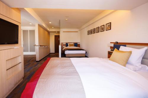 room detail thumbnail 1