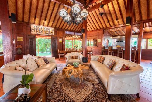 Shared lounge/TV area, Limasan Villa Langkawi in Mukim Kedawang