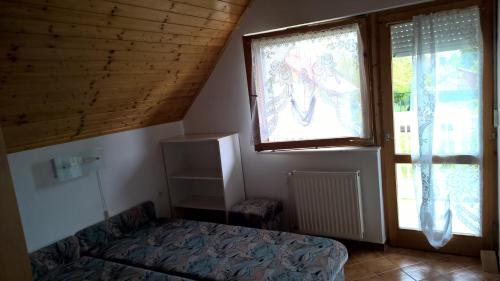  Ilona Apartment in Balatonkeresztúr