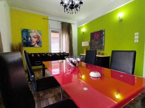 Stunning apartment in the heart of Athens - image 11