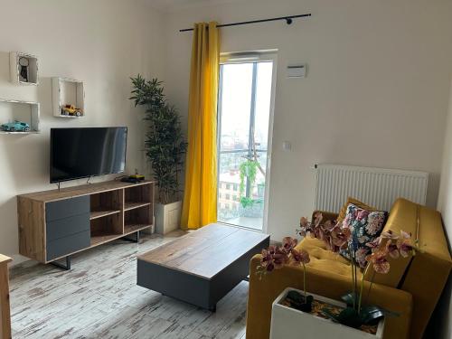 Apartament 807, Warsaw