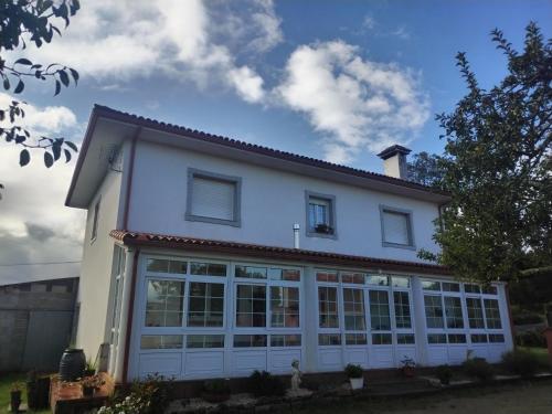 A szálláshely kívülről, A casa de Dora da Estrada in A Estrada