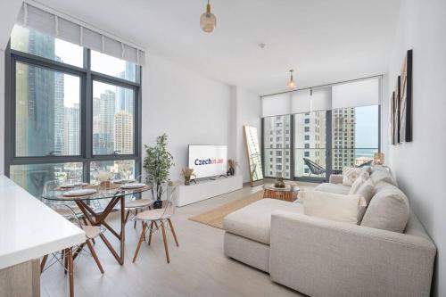 NEW Listing - Czechin - JBR Beach a Few Steps Away, Dubai