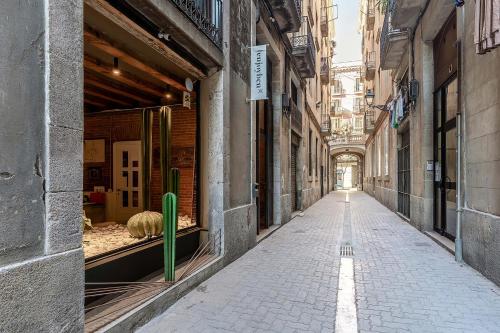 Enjoybcn Colon Apartments - image 2