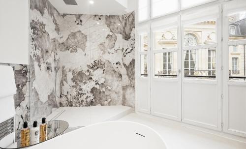 Grand Hôtel Du Palais Royal - image 11
