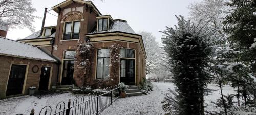 Pastorie Waaxens in Holwerd