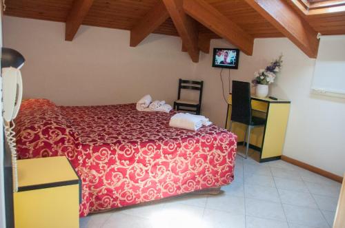 1 queen bed
