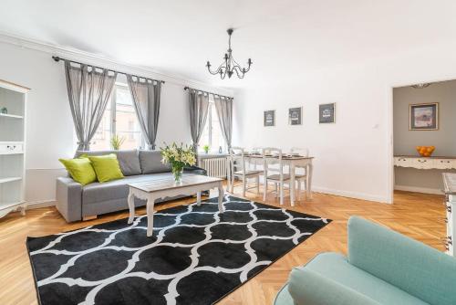 Rent like home - Senatorska 7 - image 3