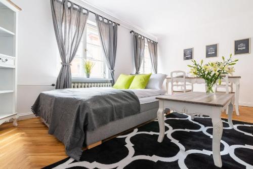 Rent like home - Senatorska 7 - image 5