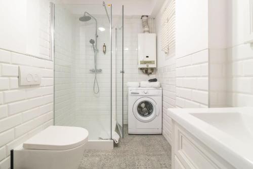 Rent like home - Senatorska 7 - image 2