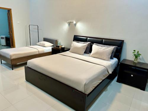 Cendhani Raras Gallery Room Type - Family Room with Bath