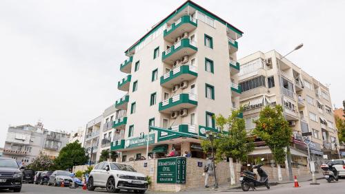 Hikmet Han Otel
