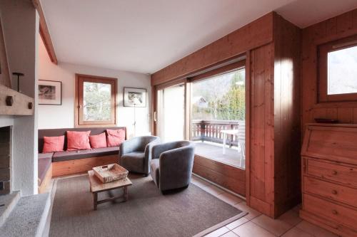 Chalet Ancelles - Les Praz - Golf - Vue Mont-Blanc - Randonnées gîte à louer Les Praz-de-Chamonix